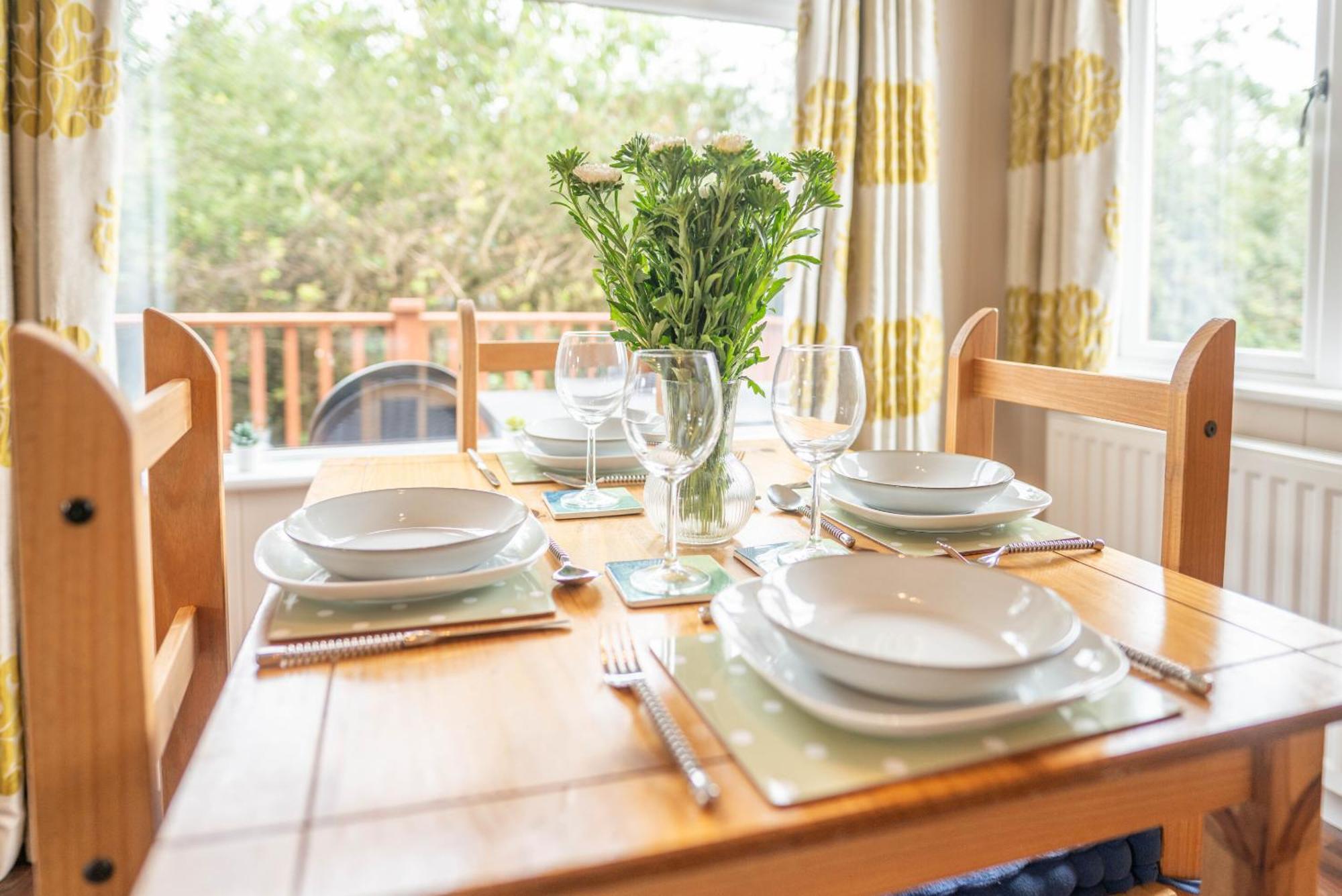 6 Atlantic Crescent - 2 Bed-sleeps 4-tjs6ac Holiday home *